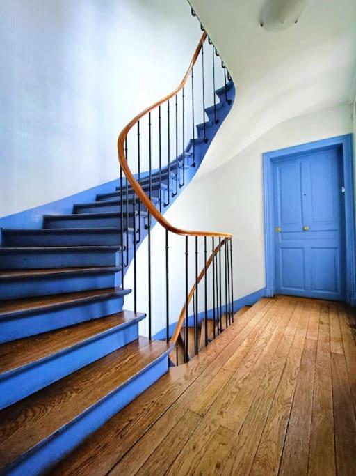 Ferienwohnung Au Petit Trianon Bleu Versailles Exterior foto