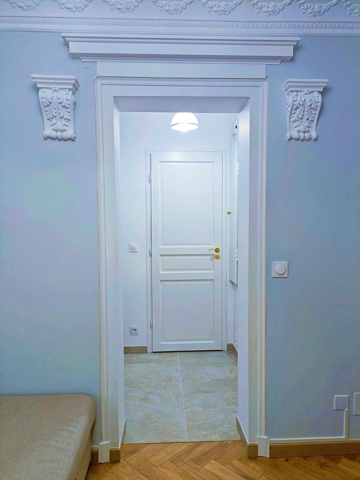 Ferienwohnung Au Petit Trianon Bleu Versailles Exterior foto